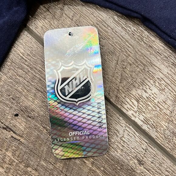 NWT NHL Unisex Seattle Kraken T-Shirt Dark Navy White Size L - Picture 6 of 10